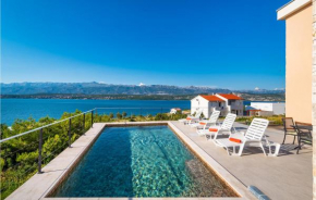 Lovely Home In Novigrad With Private Swimming Pool, Can Be Inside Or Outside